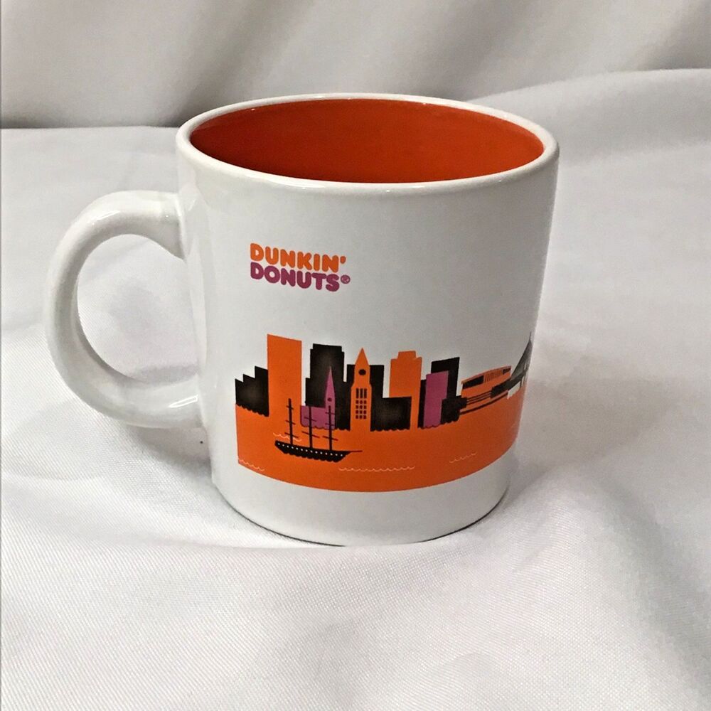 Dunkin Donuts 2012 Boston Runs City Skyline Coffee Mug